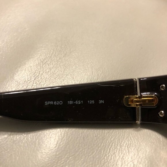 Sunglasses - Picture 3 of 3